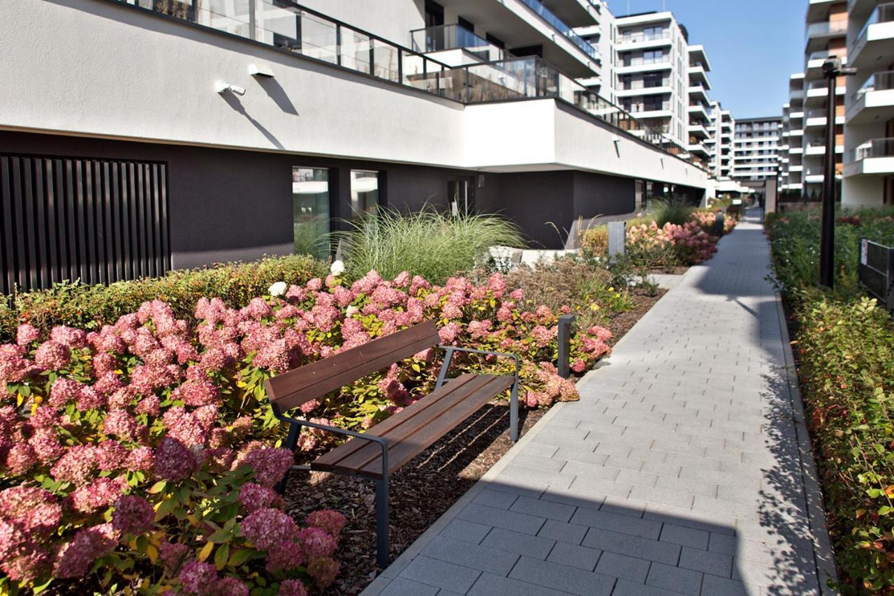 Marina Mokotow P&O Serviced Apartments Warschau Buitenkant foto