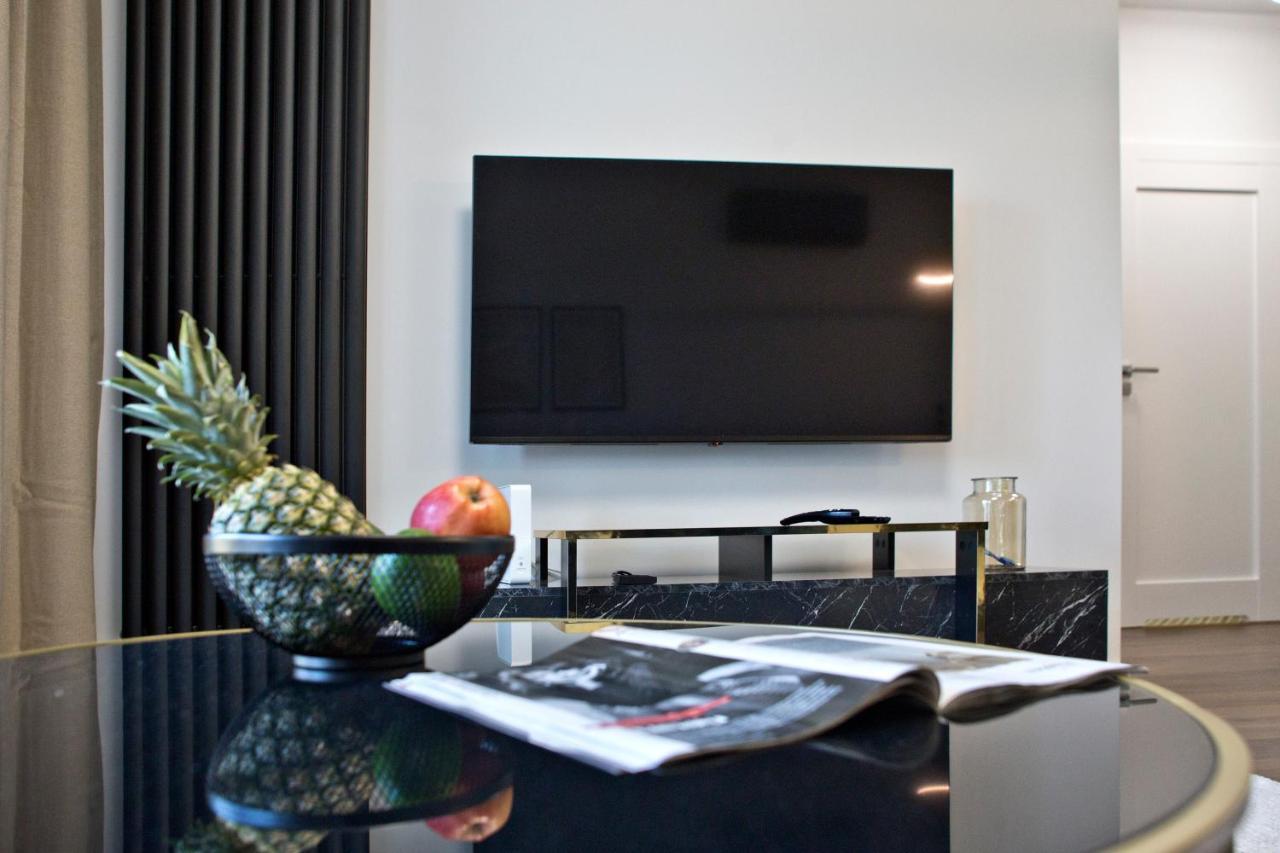 Marina Mokotow P&O Serviced Apartments Warschau Buitenkant foto